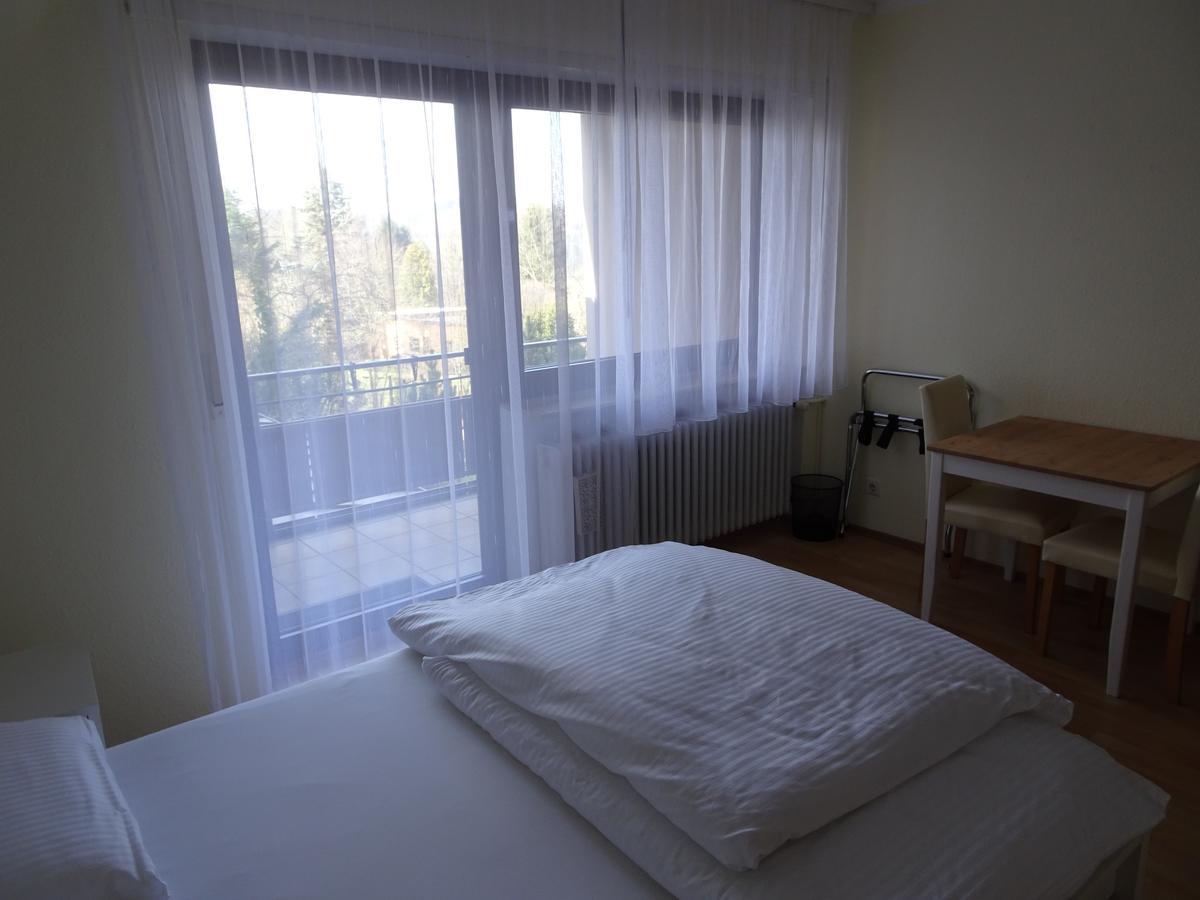 Hotel-Pension Schlossgarten Trippstadt Ngoại thất bức ảnh